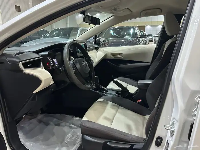 تويوتا كورولا موديل 2023 استاندر 6