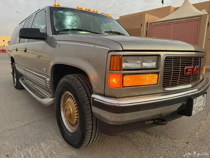 صالون 454 فئة الخمسين مخزن  نظيف جدا 0