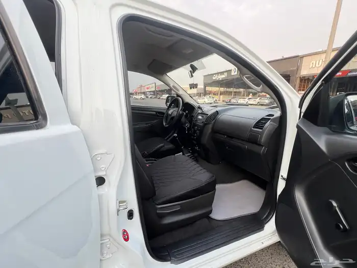 ايسوزو 2022 دبل غمارتين ديزل ديماكس 5