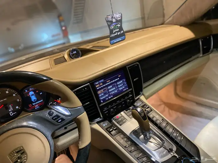 بورش باناميرا 2010 12