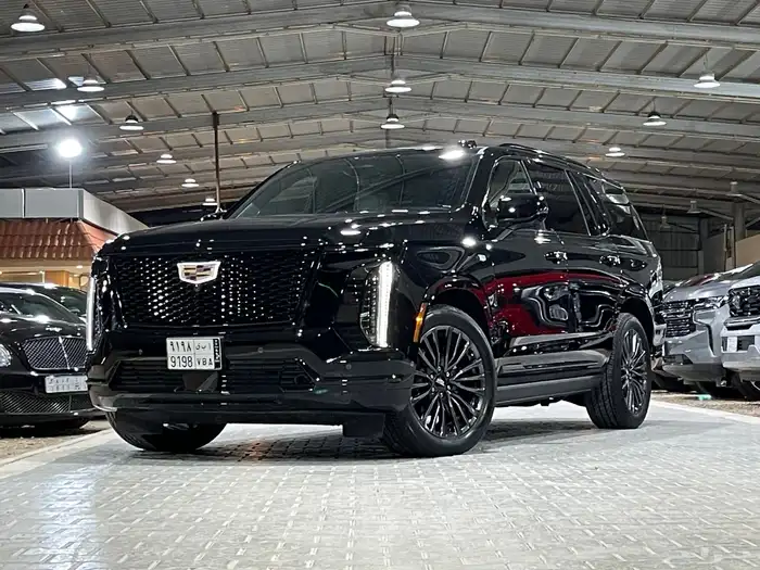 كاديلاك اسكاليد 2025 بلاتينيوم عداد (6 الاف) قمه بالنظافه 1