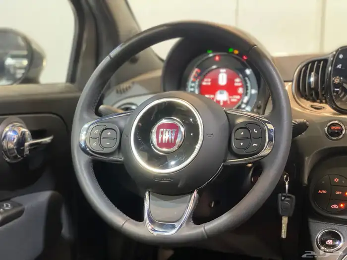 فيات 500 2024 اصفار 12