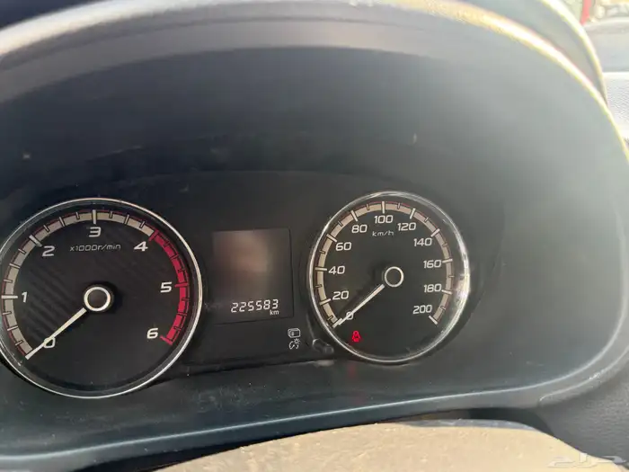 ميتسوبيشي L200 للبيع 9