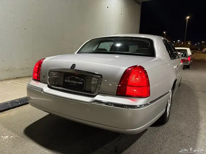 لنكون تاون كار 2011 مخزن 9