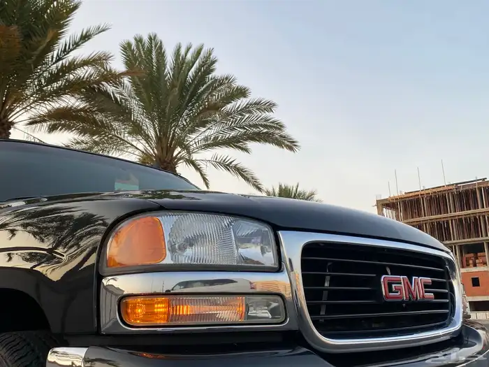 جمس يوكن مخزن 2006 مالك واحد ماشاء الله 8