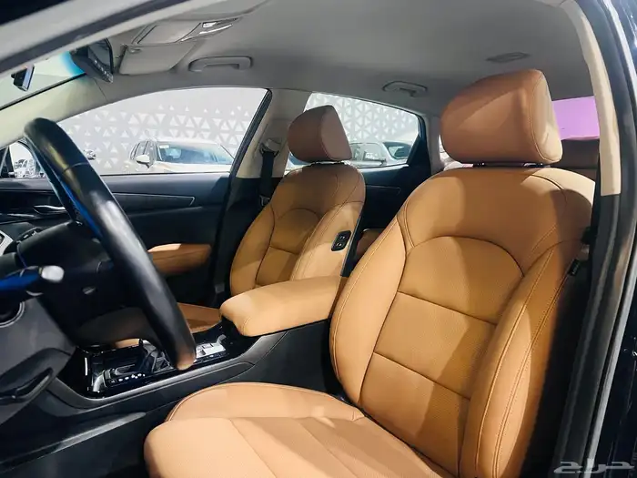 كيا كادينزا مويل 2020(بحاله ممتازه) 4