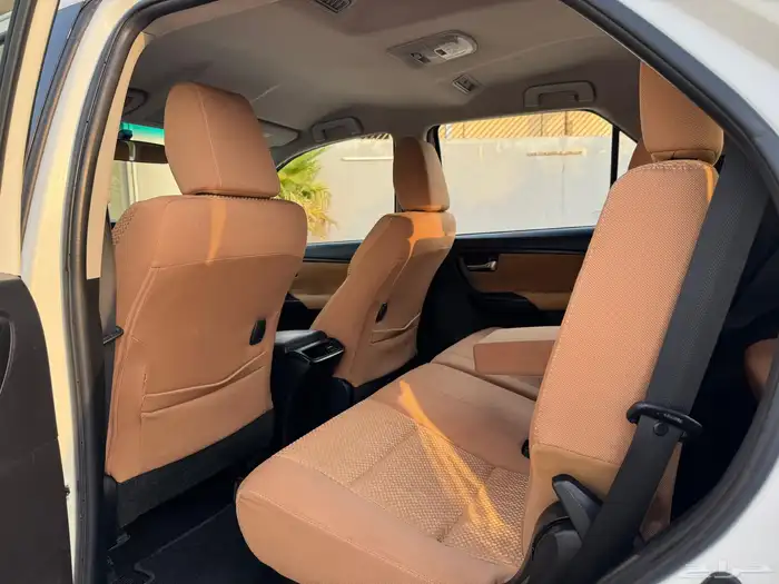 تويوتا فورشنر GX بنزين V4 دبل 2018 11