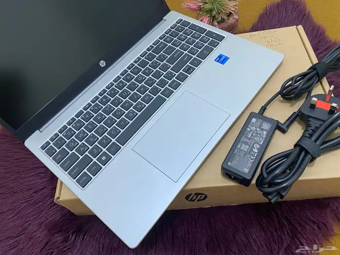 لابتوب اتش بي كور i7 جيل 13 نفس الجديد 17