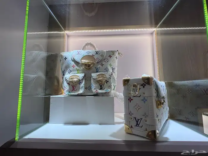 شنط براندات  شنط ماركة  شنط جوتشي   شنط لويس فوتون 52