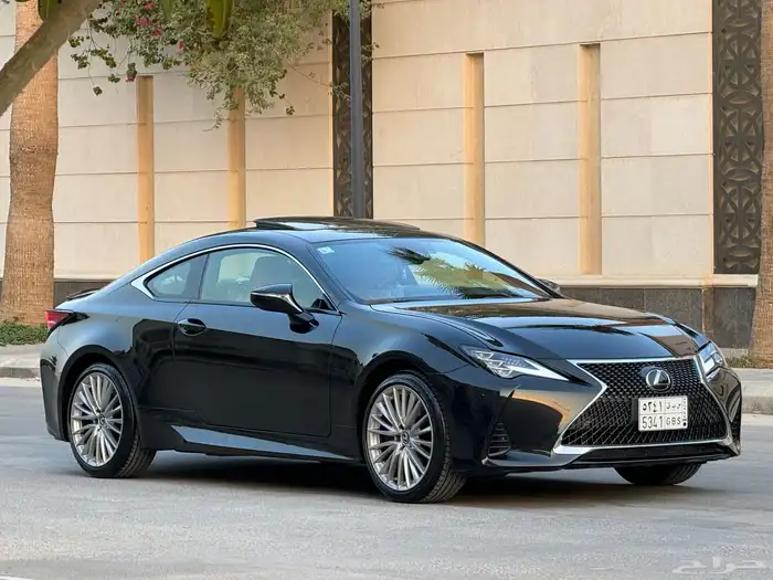 لكزس RC 350 موديل 2023 فل كامل ممشى 16 الف تشيكات وكاله 26