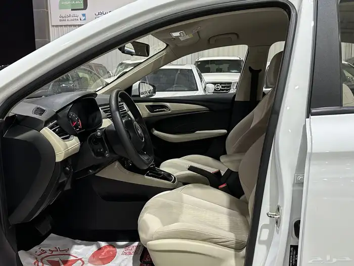 ام جي5 MG5 استاندر 2022 5