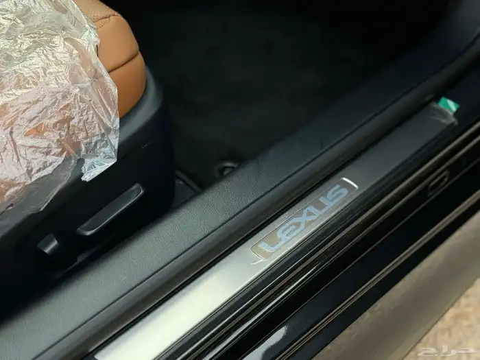 لكزس RC 350 موديل 2023 فل كامل ممشى 16 الف تشيكات وكاله 47