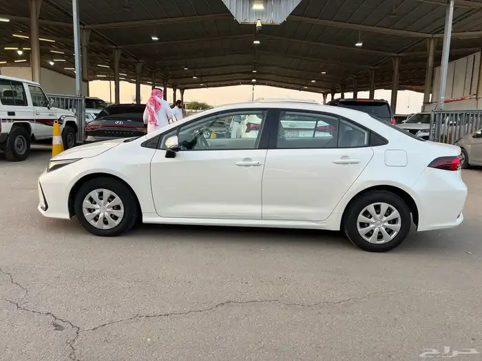 تويوتا كورولا 2020 استاندر 4