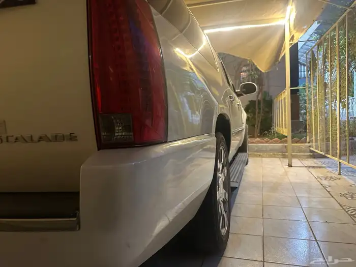 كاديلك اسكاليد 3