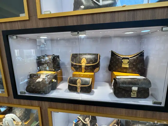 شنط براندات  شنط ماركة  شنط جوتشي   شنط لويس فوتون 67