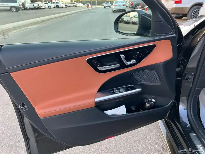 مرسيدس C200 2022 فل كامل جفالي AMG كت 12
