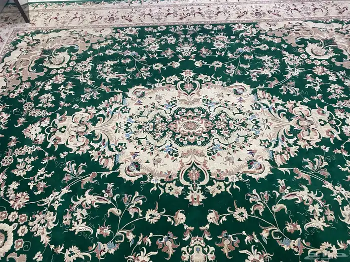 زوليه مستعمل خالي من الحروق او العيوب الحاله ممتازه ا 1