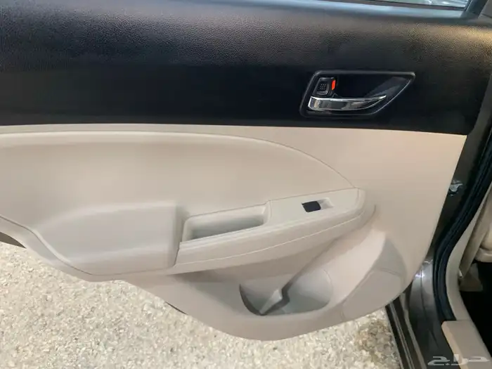 للبيع سوزوكي ديزاير 2023 منوة المستخدم 6