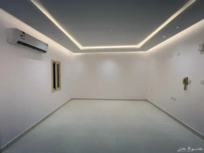 شقة 3 غرف جديدة للايجار حي شوران مكيفات راكبة 1