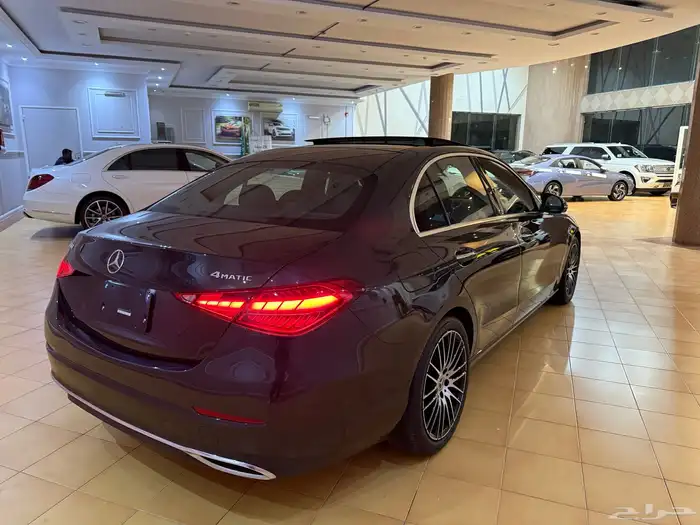 مرسيدس C300 فل موديل 2022 14