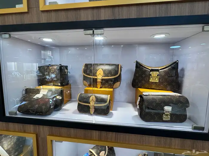 شنط براندات  شنط ماركة  شنط جوتشي   شنط لويس فوتون 73