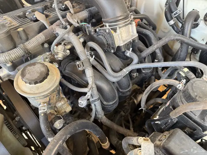 هايلوكس دبل غمارتين المديل 2012 قير عادي خليجي وكالة 78