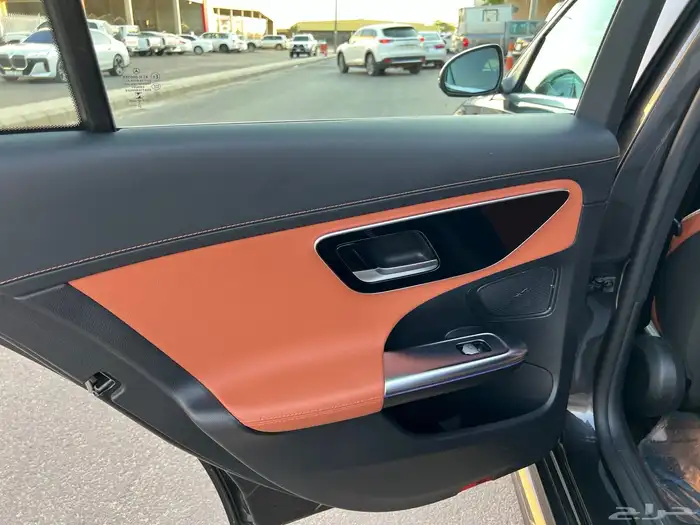 مرسيدس C200 2022 فل كامل جفالي AMG كت 11