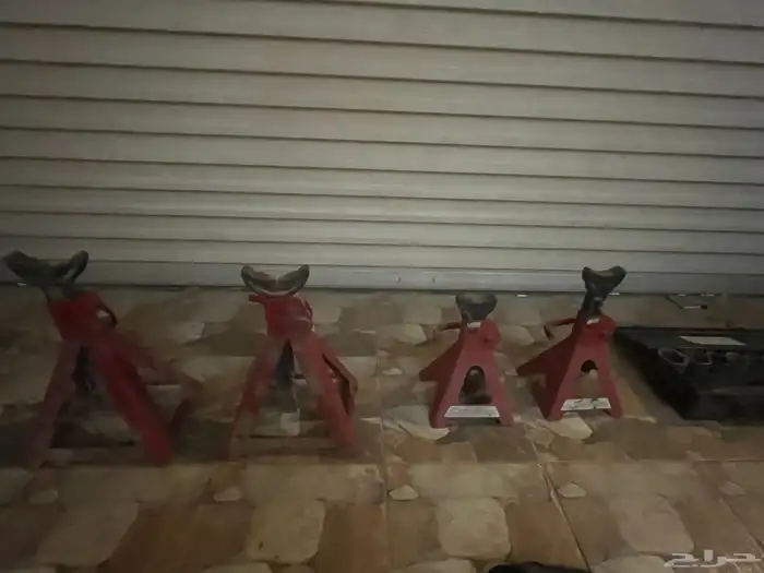 قطع غيار (كابرس -مرسيدس شبح- جيب ربع ) عدة شاحنات وجحوش . 5