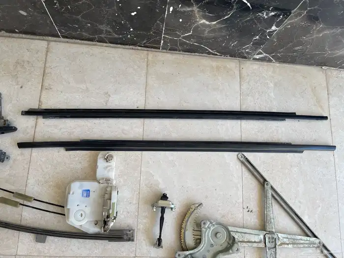 ديكورات ابواب ميتسوبيشي اوتلاندر 2020 8