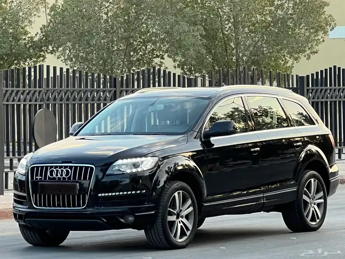 اودي Q7 2015 0