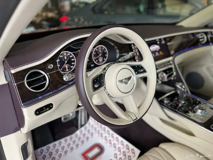 بنتلي فلاينج سيبر -   Bentley Flying Spur V8 2021 4