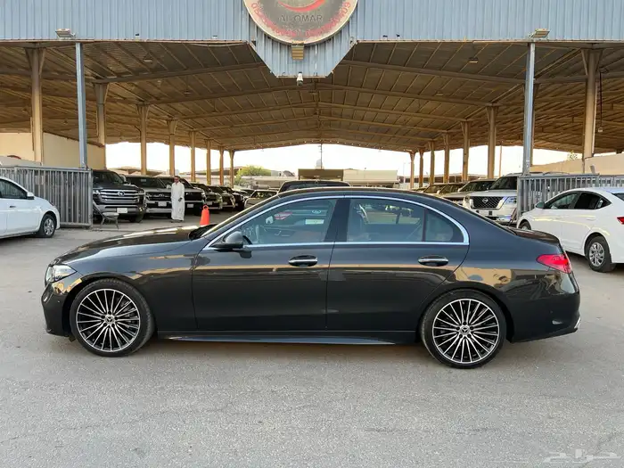 مرسيدس C200 2022 فل كامل جفالي AMG كت 4