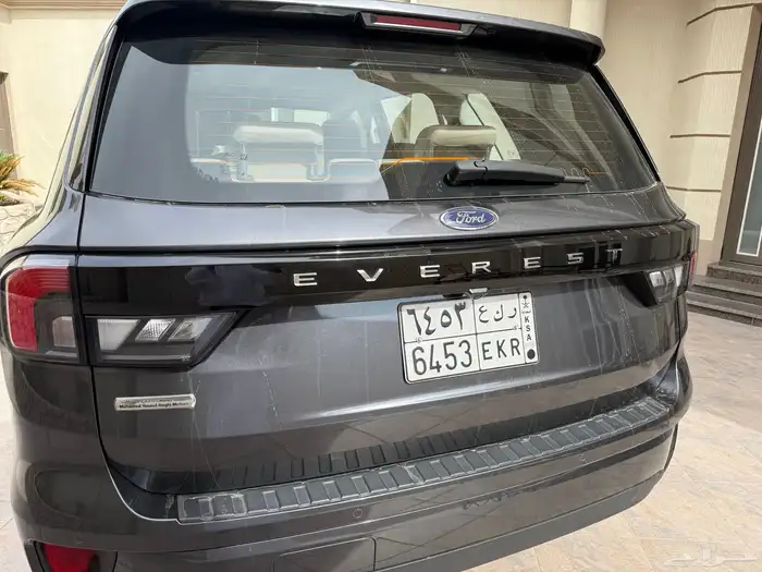 فورد ايفرست 2024ديزل ماشي 6000 XLS دبل 11