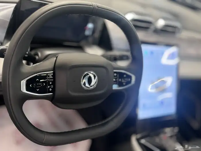 دونج فينج ميج E2 لكجري 2026 نص فل 3