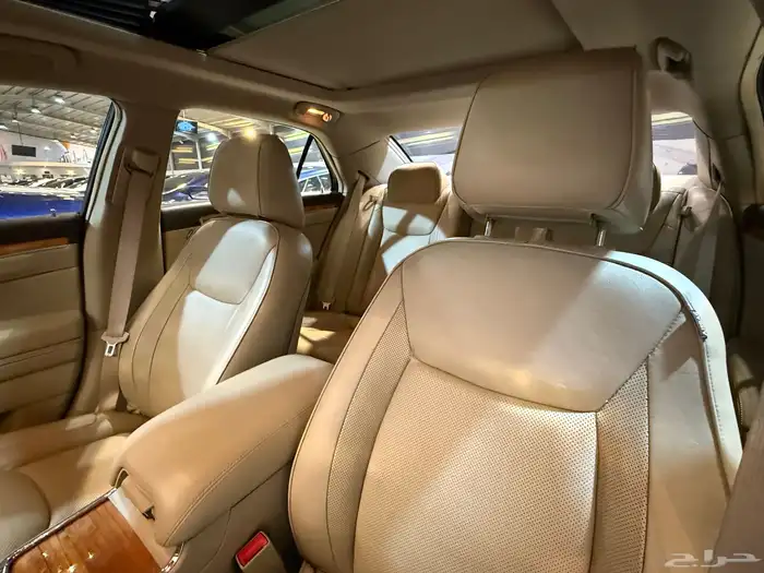 كرايزلر 2014 C300 (( بحالة ممتازة )) 11