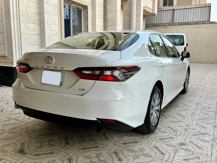 تويوتا كامري 2022 LE عداد 41 شد بلد 11