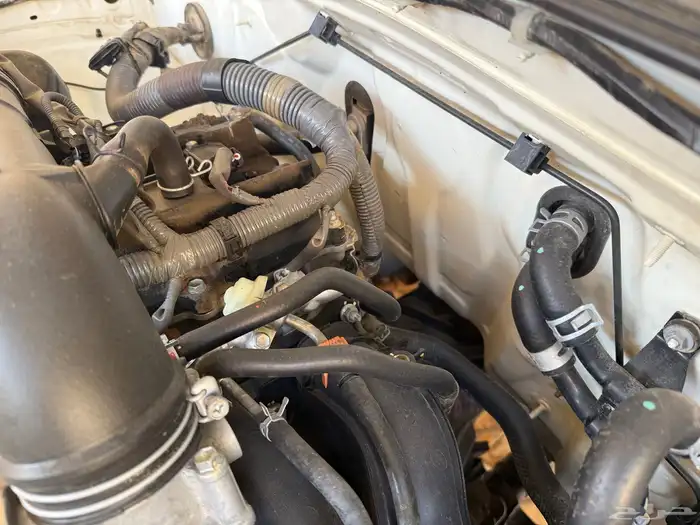 هايلوكس دبل غمارتين المديل 2012 قير عادي خليجي وكالة 80