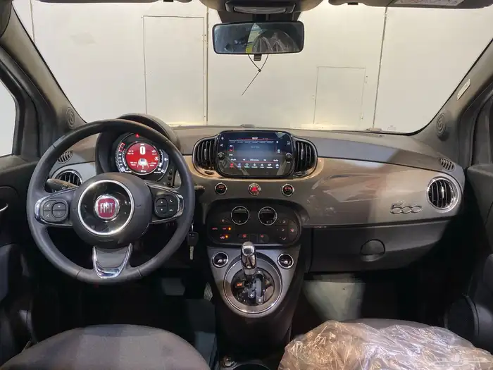 فيات 500 2024 اصفار 10