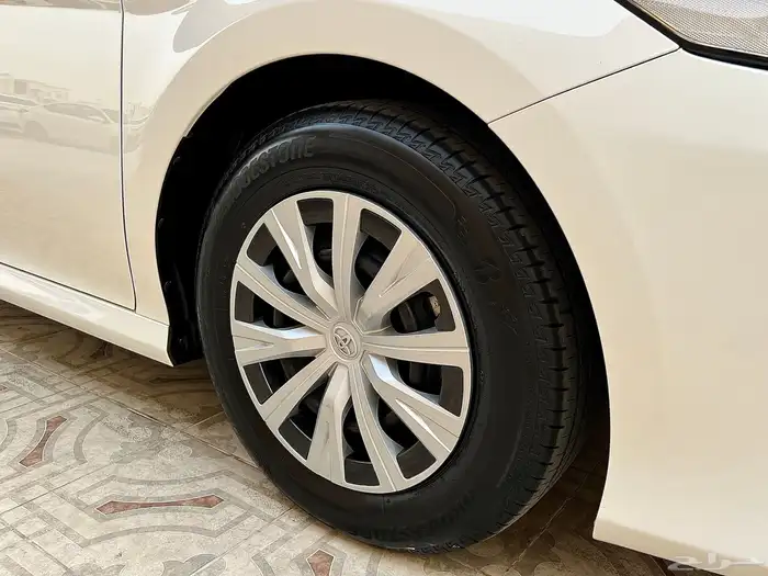 تويوتا كامري 2022 LE عداد 41 شد بلد 12