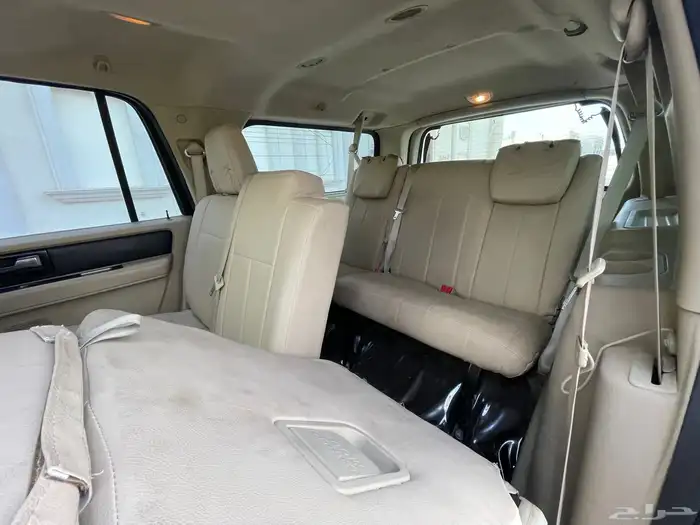 للبيع فورد اكسبيدشن طويل 2016 مالك اول بدون دبل 31