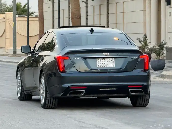 كاديلاك CT5 موديل 2022 فل كامل تحت الضمان والصيانة المجانية 15