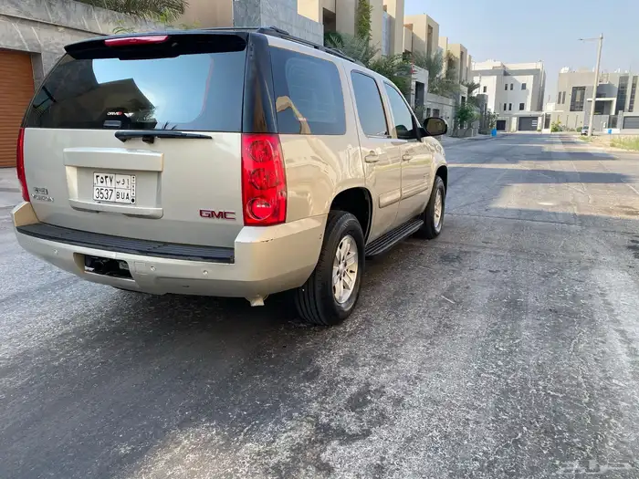 يوكن 2009 نظيف دبل 7