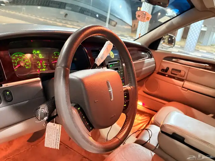 لنكون تاون كار 2011 مخزن 13