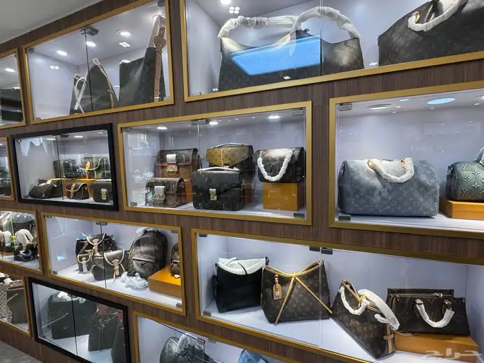 شنط براندات  شنط ماركة  شنط جوتشي   شنط لويس فوتون 71