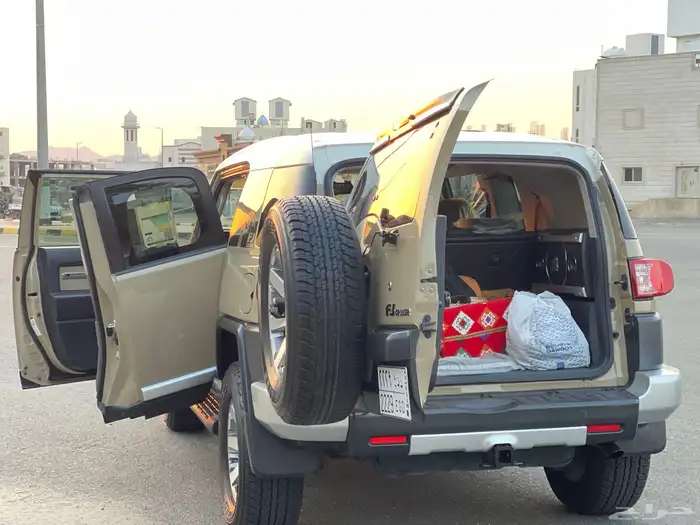 تويوتا إف جي فل موديل 2019 مخزن قمة في النظافة ( تم البيع ). 33