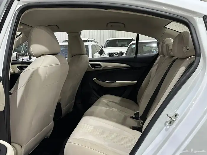 ام جي5 MG5 استاندر 2022 9