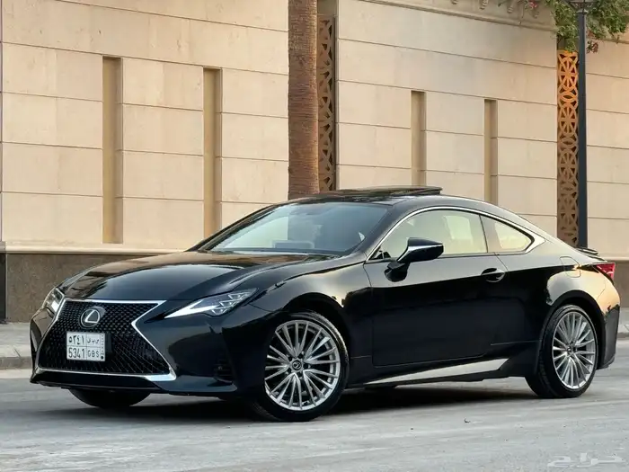 لكزس RC 350 موديل 2023 فل كامل ممشى 16 الف تشيكات وكاله 57