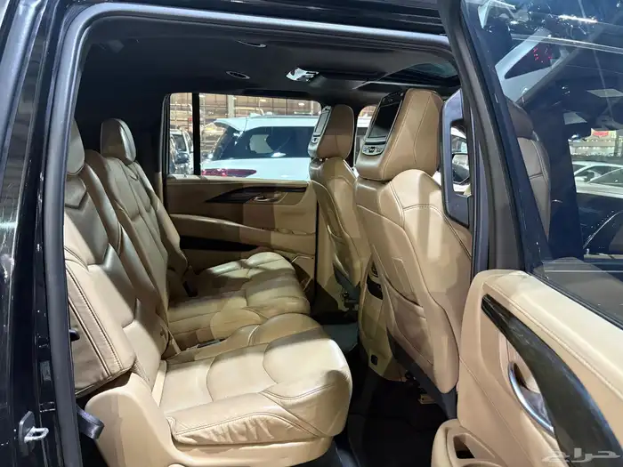 كاديلاك اسكاليد 2018 11