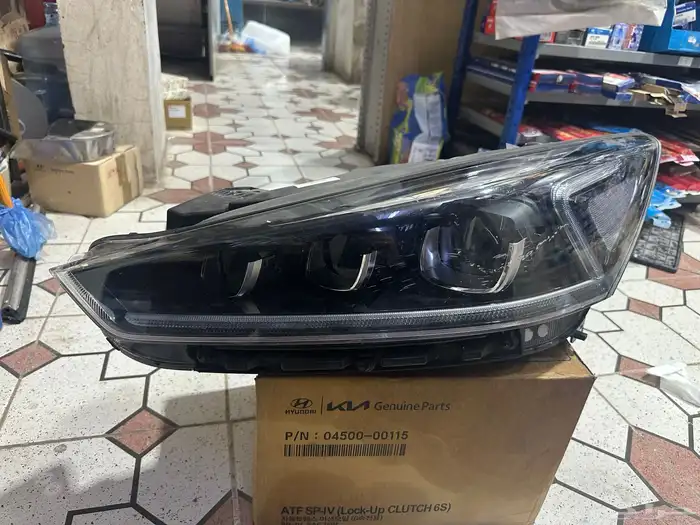 شمعة امامي يسار كادينزا 2018 1