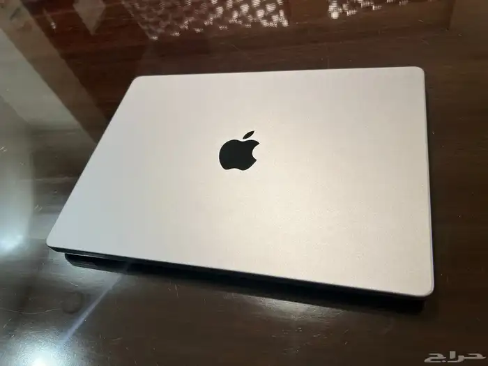 ماك بوك برو 14 إنش موديل 2023 استخدام اقل من 20 ساعة 3
